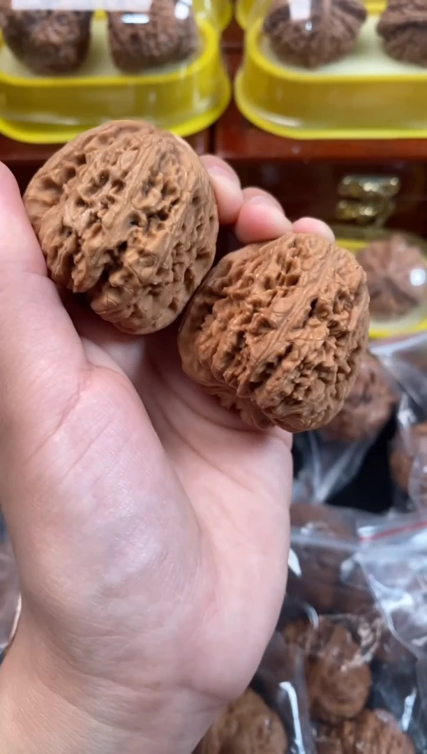 把件文玩核桃南疆石40尺s978