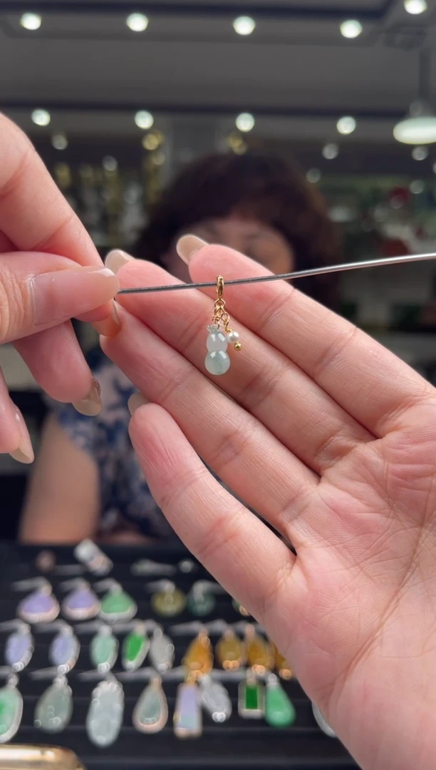 翡翠合金颈饰006号标签撕毁不退换