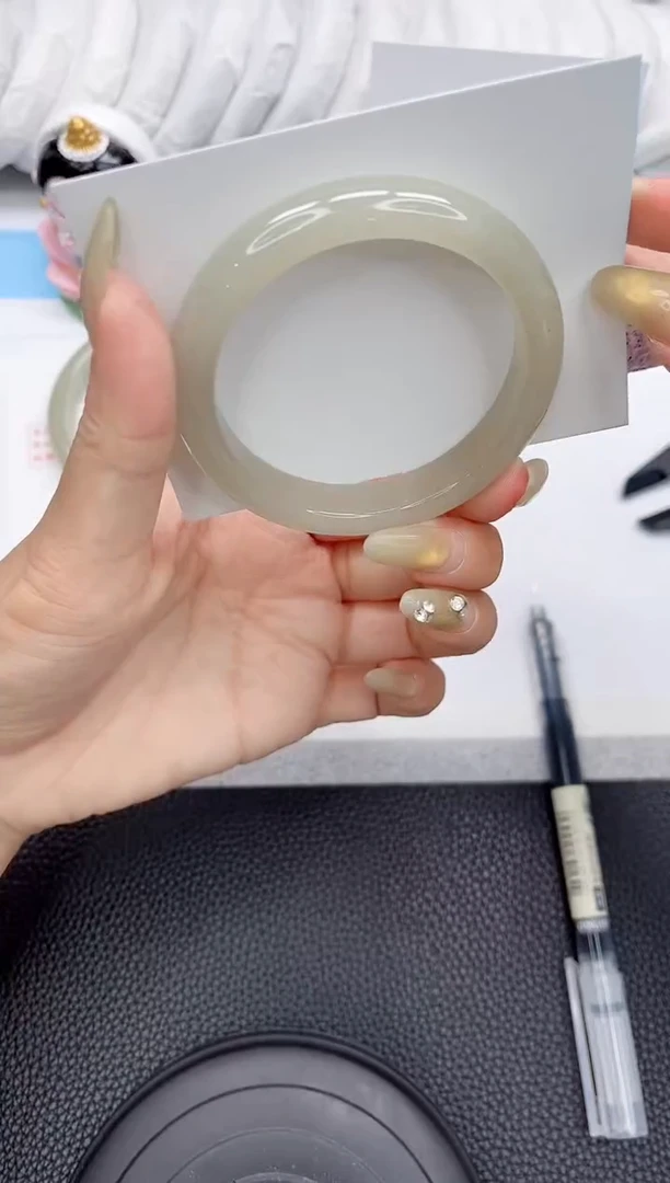 未镶嵌手镯石英质玉201-53.6