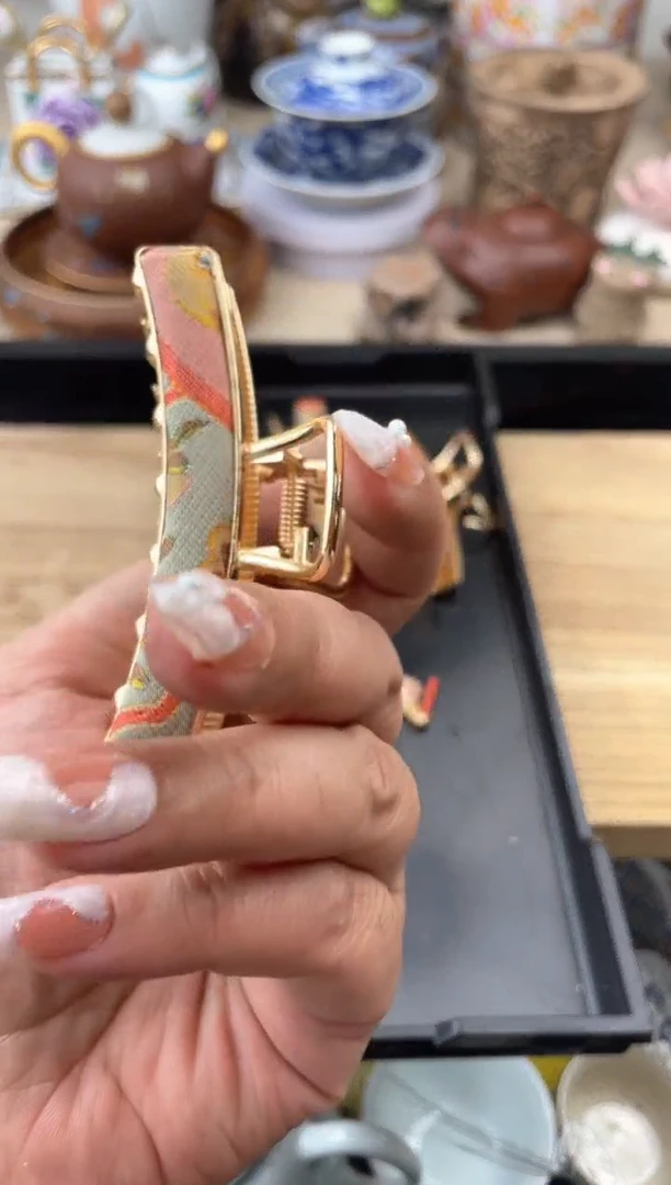 瓷片默认，看清尺寸品相再拍