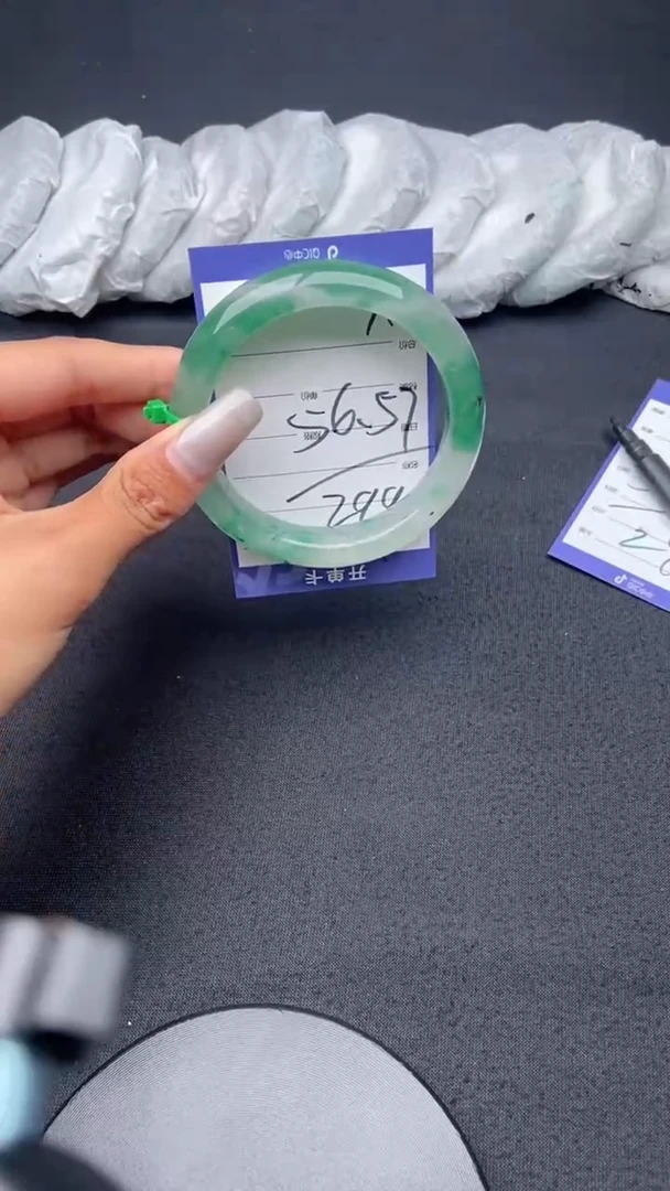 石英质玉（非洲翠）手镯未镶嵌非洲翠拍一发一3