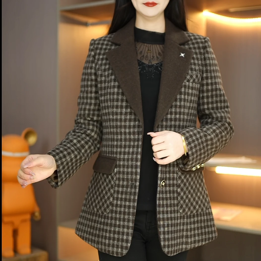 洋气格子外套女2025年春季新款洋气大码拼色西服上衣
