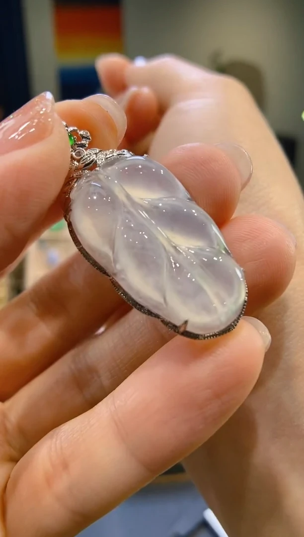 【闪购商品】翡翠18K金镶嵌吊坠(不含链)叶子