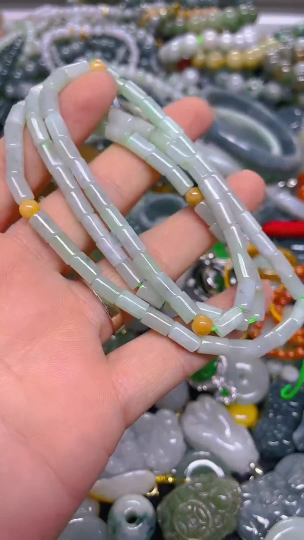 颈饰未镶嵌翡翠5mm/ X /翡翠A货，一件也是批发价
