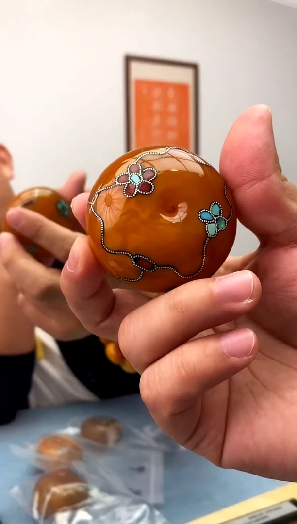 未镶嵌蜜蜡珠宝奇石假一罚十，发一件赠绳058