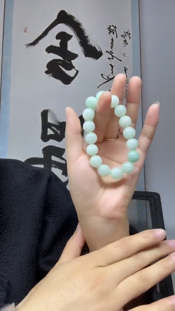 未镶嵌手串翡翠卡12+