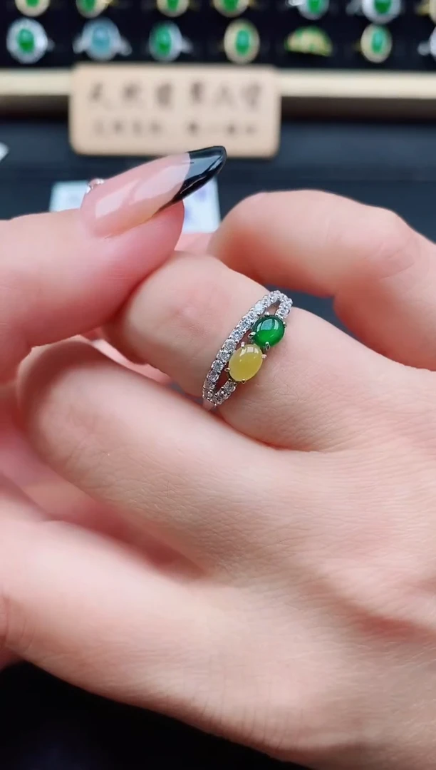 银S925镶嵌戒指翡翠1