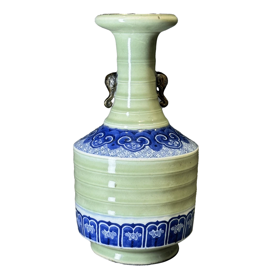 25321801t青釉青花象耳瓶