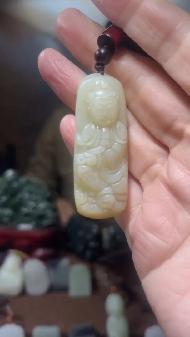 颈饰未镶嵌和田玉·