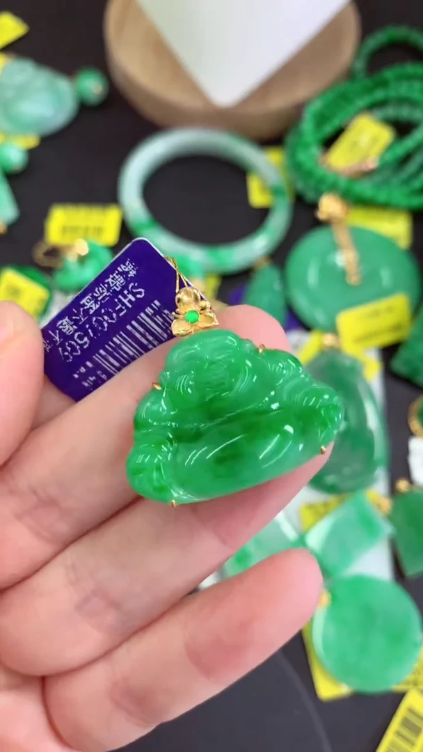 吊坠(不含链)18K金镶嵌翡翠挂件