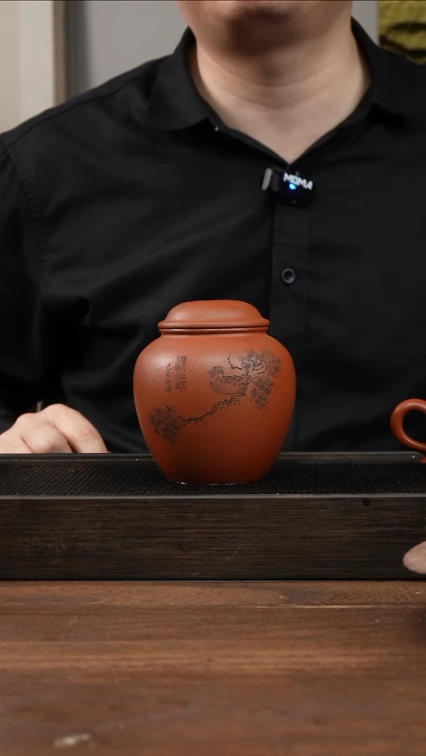 茶杯紫砂红清水小鸟刻绘圆茶叶罐 ！