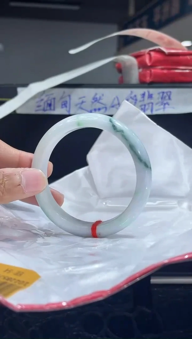 未镶嵌手镯翡翠9