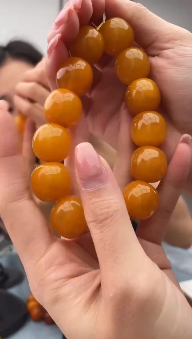 未镶嵌蜜蜡珠宝奇石假一罚十，发一件055.19