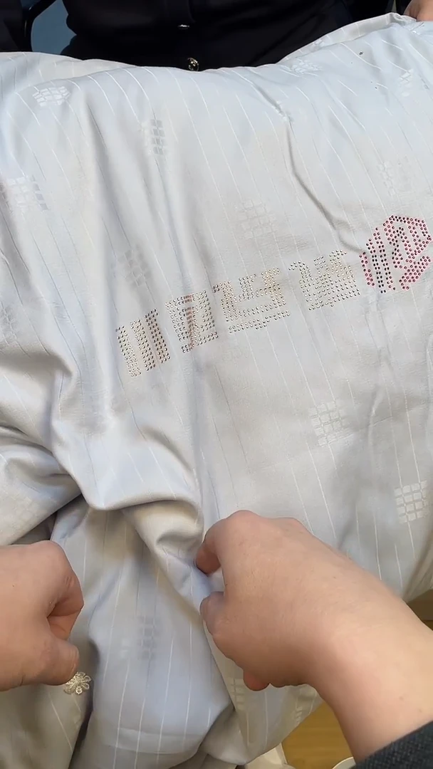 长丝95%及以上桑蚕丝淳如图所示 老崔精选