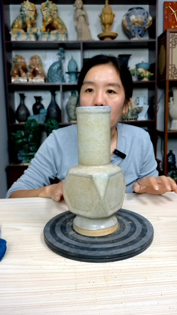 经典精美复古风格瓷器