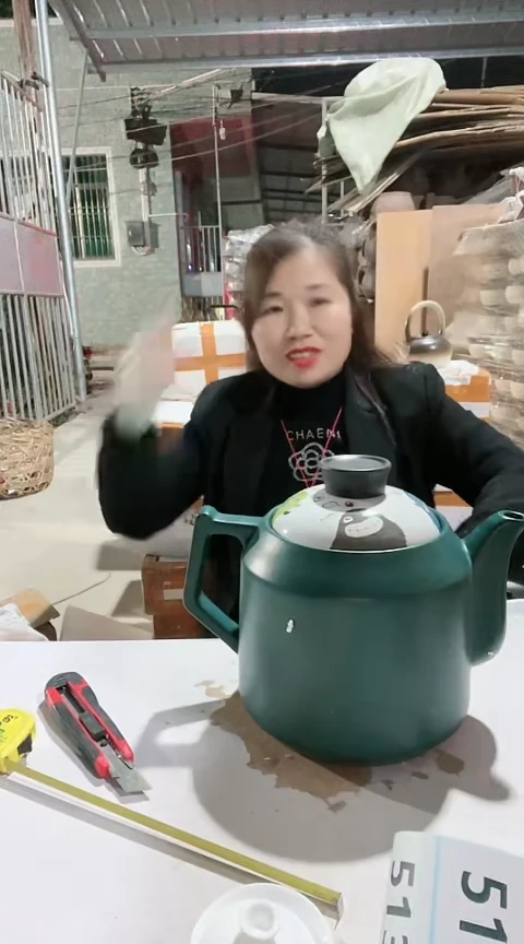 【闪购商品】瑕疵绿色养生壶，.