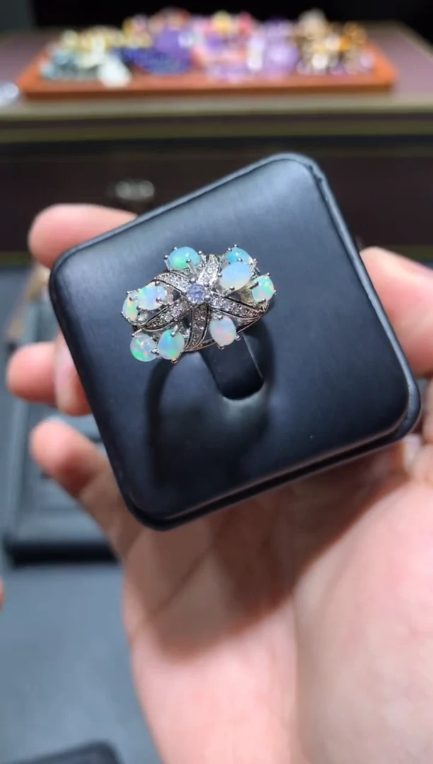 【闪购商品】欧泊戒指未镶嵌L80【所见即所得】