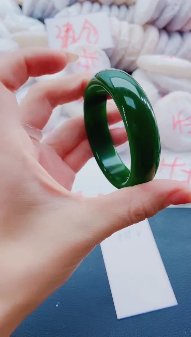 未镶嵌手镯石英质玉M52-55-56