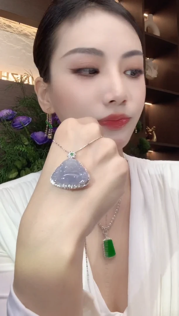 吊坠(不含链)18K金镶嵌翡翠A25 紫货有一定色差