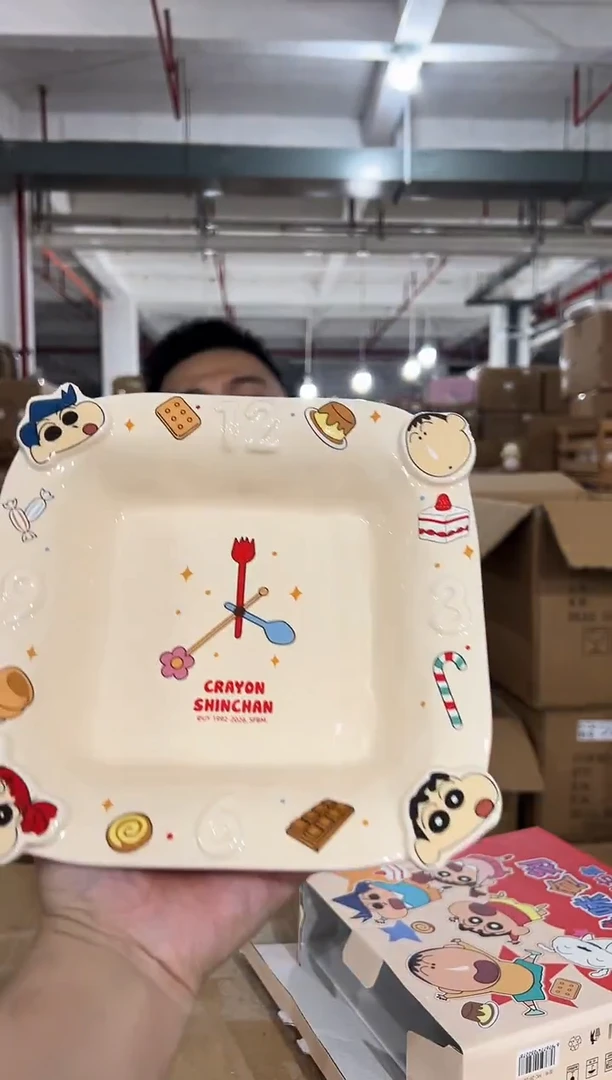 原盒蜡笔小新美味方盘