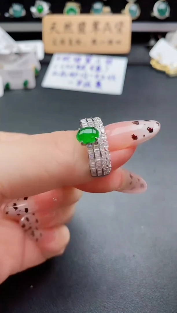 银S925镶嵌戒指翡翠1