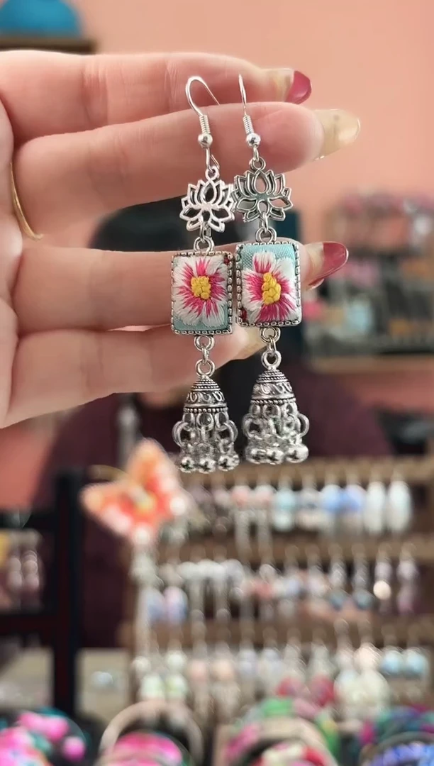 织绣艺枝独绣手工饰品81