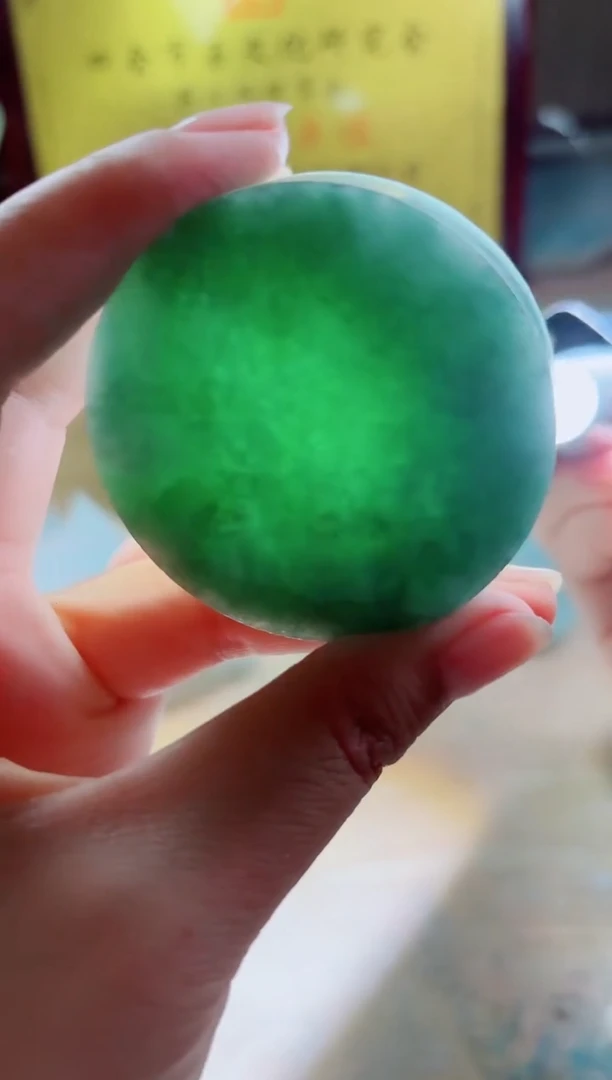 翡翠挂件未镶嵌A货曹璀359