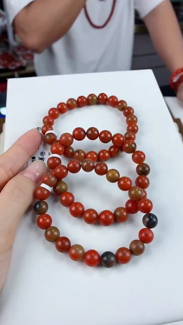 未镶嵌大山包哑光手串9mm南红玛瑙（多样式发其一）
