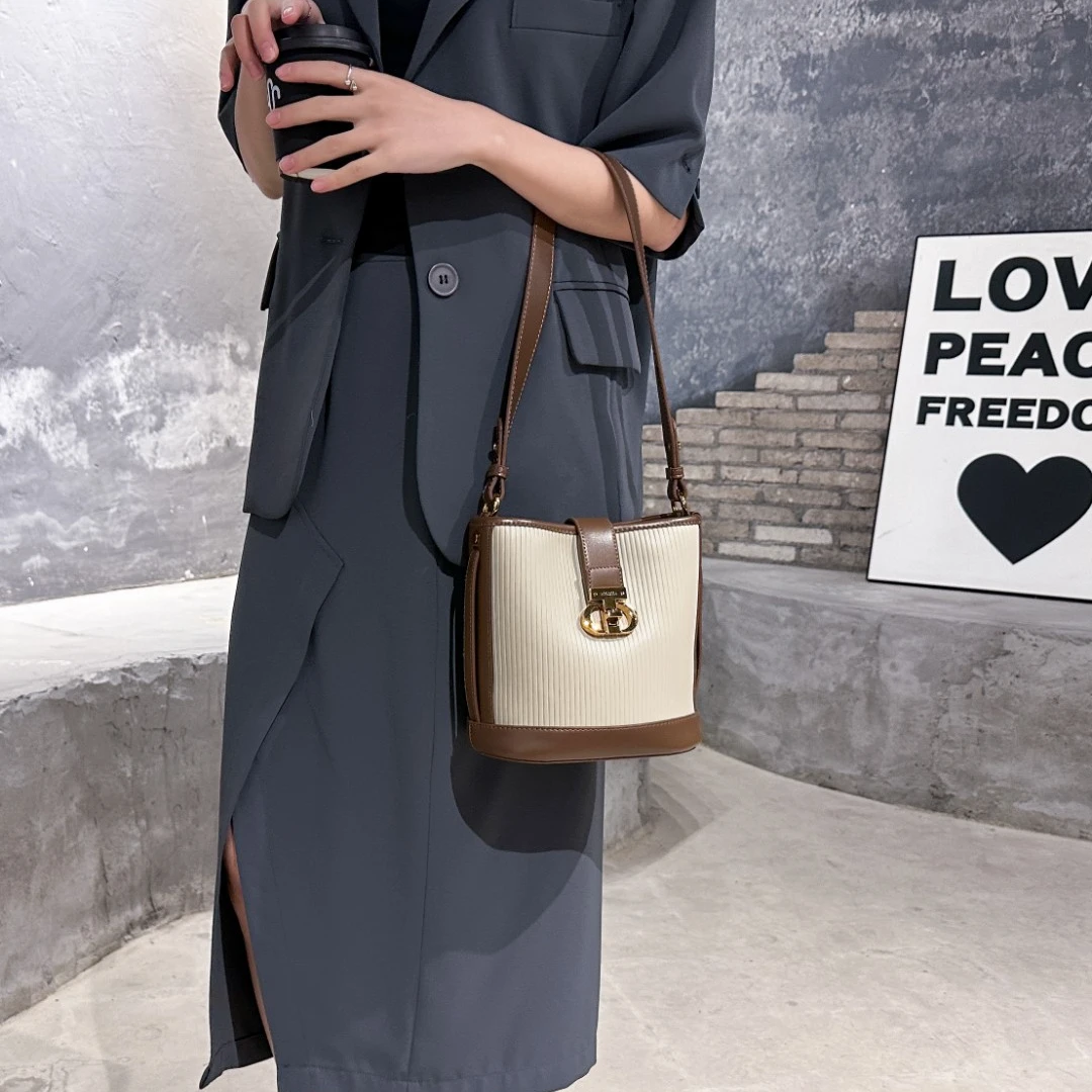 【Show Mi】SKL-S5162-杏色-轻奢小众时尚百搭女士包