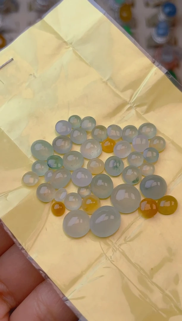 未镶嵌定制翡翠天然翡翠蛋面34