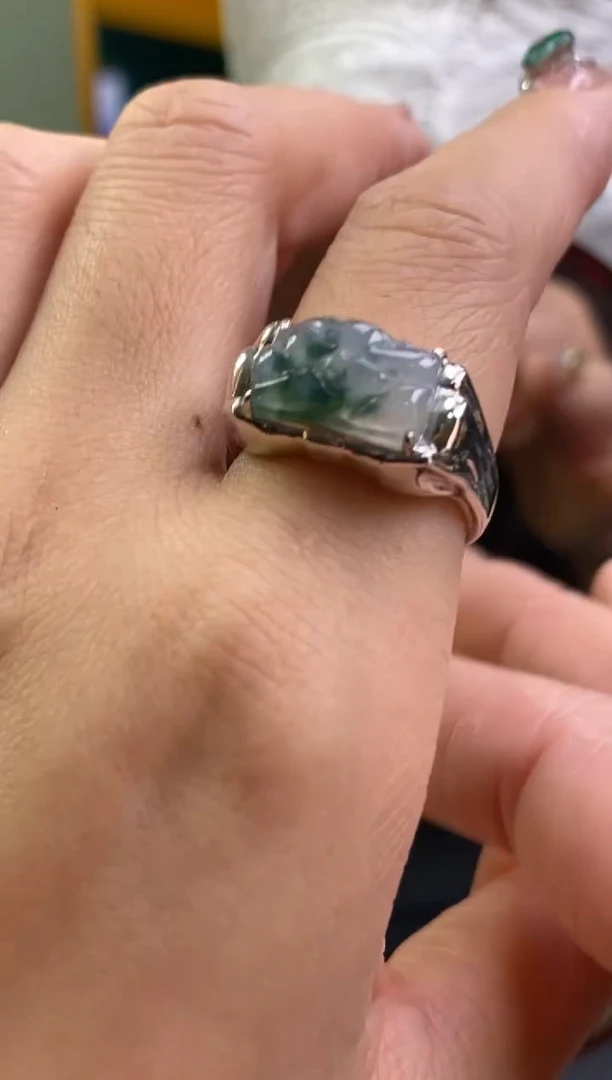 颈饰银S925镶嵌翡翠净货17180