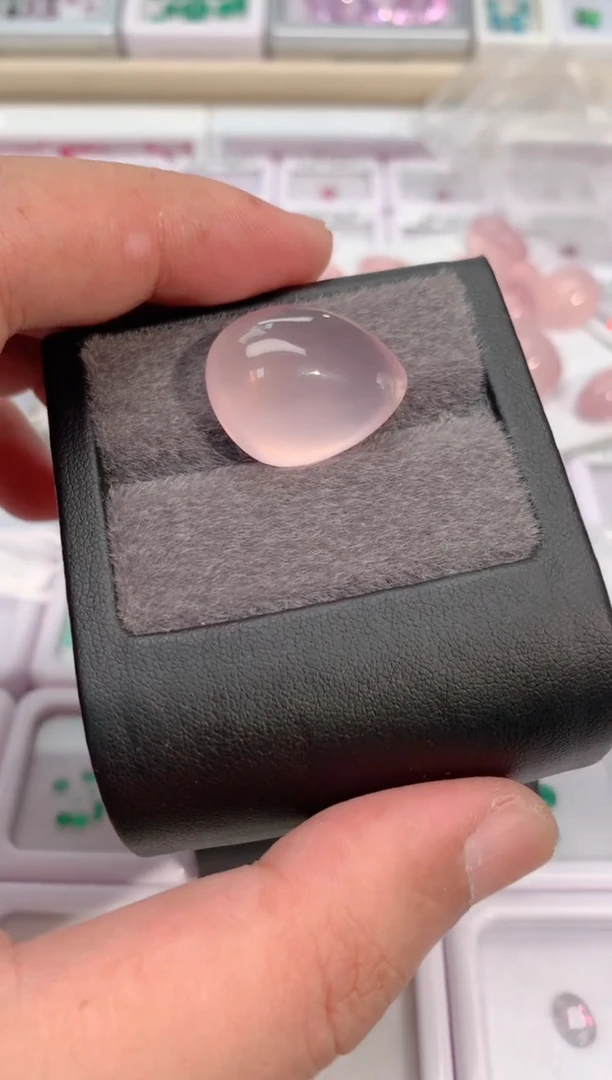 芙蓉石珠宝半成品未镶嵌5****）29.8-116芙蓉石