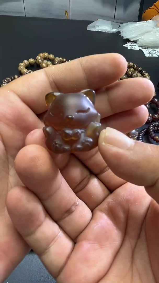裸石琥珀未镶嵌65