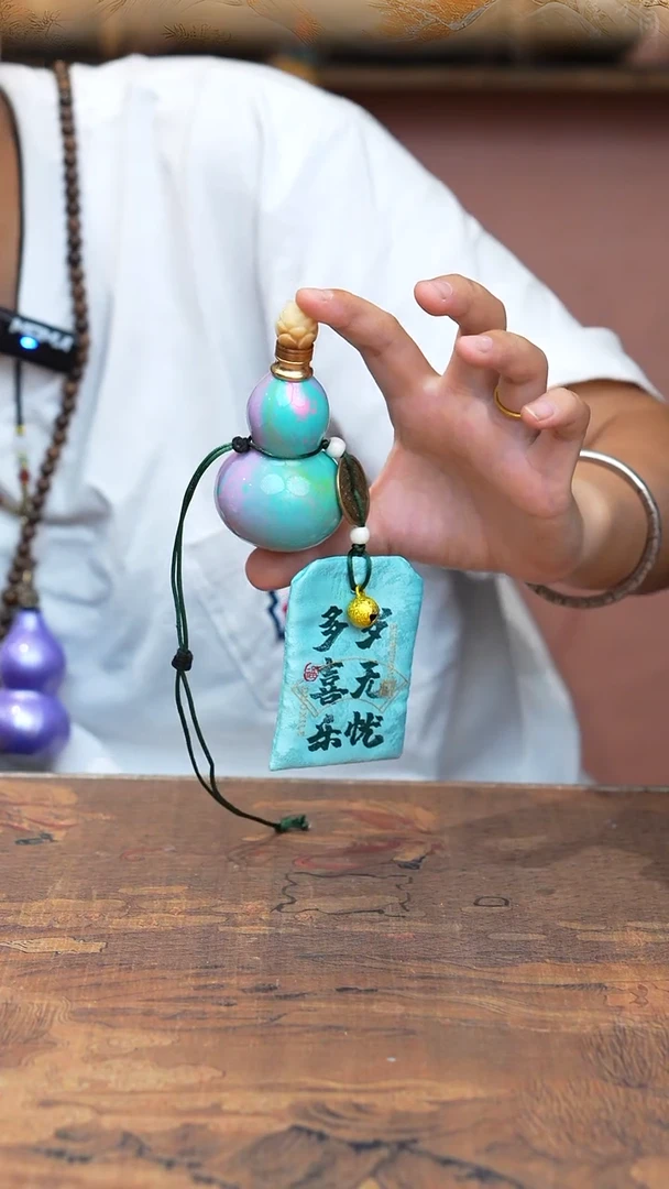 ?****?882号缘梦工艺（天然真葫芦）