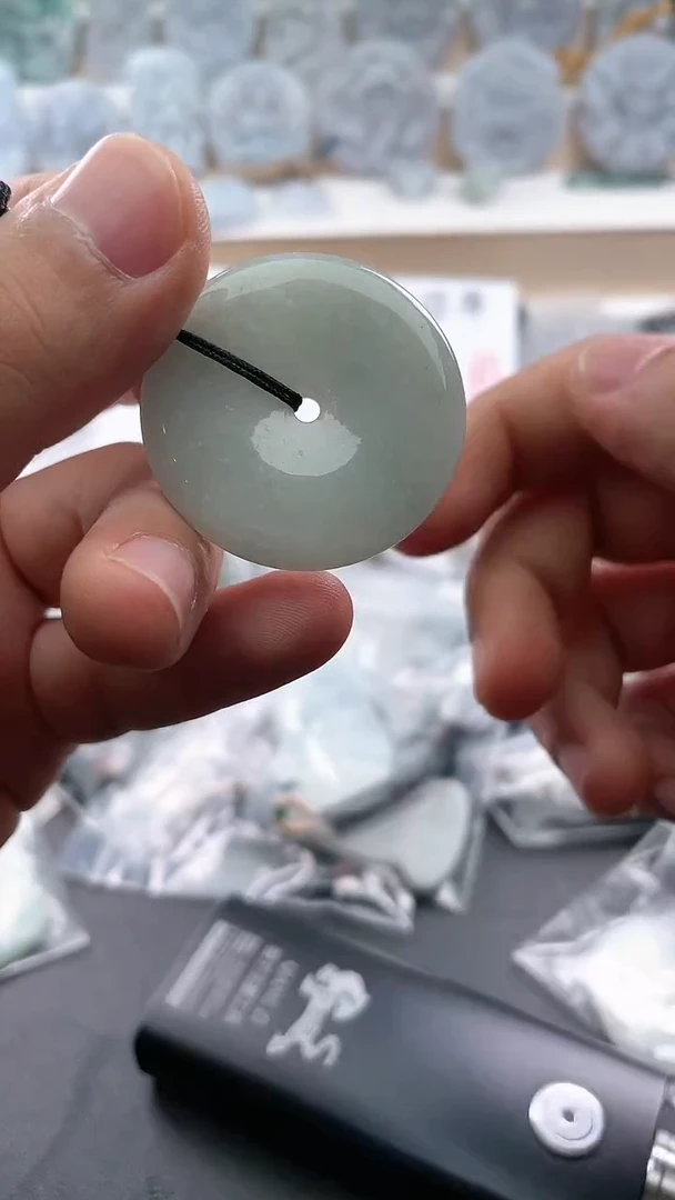 翡翠未镶嵌颈饰2025/6/10/96