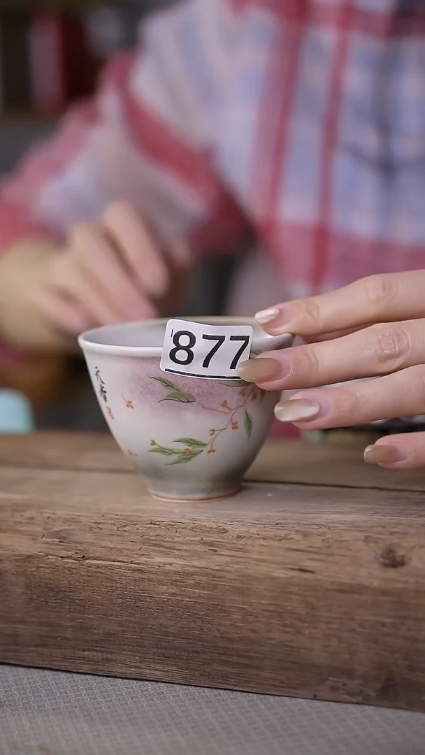 【闪购商品】瓷片李辉熠设计师款/粉引柴烧手绘主人杯