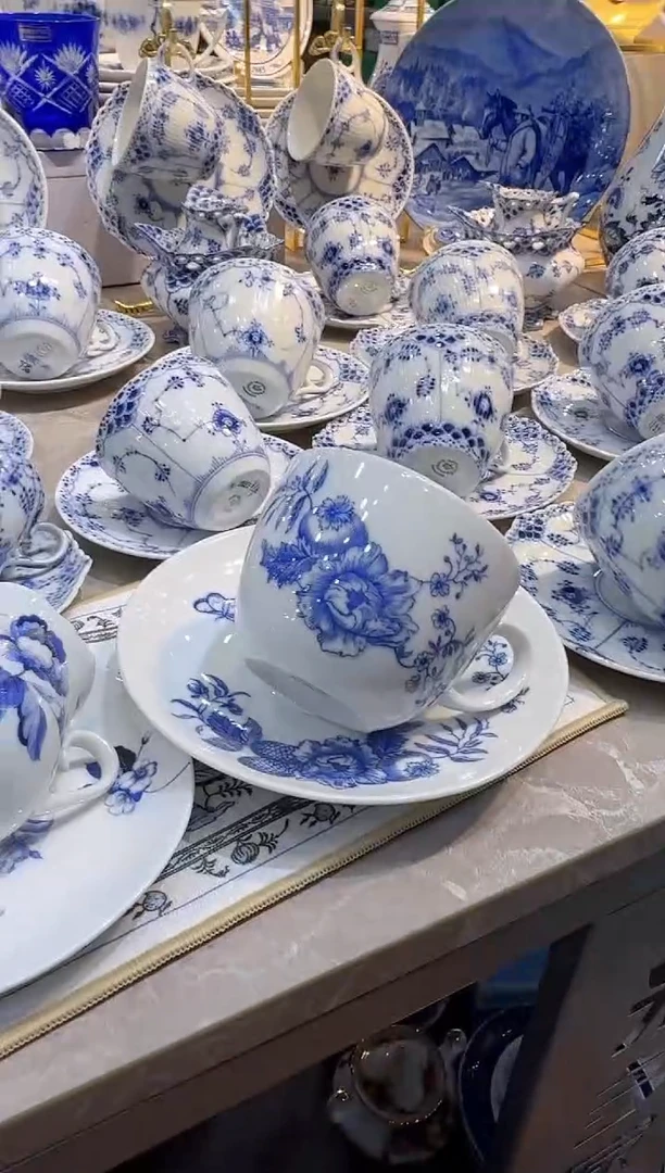 瓷娜娜中古瓷器如图所示42