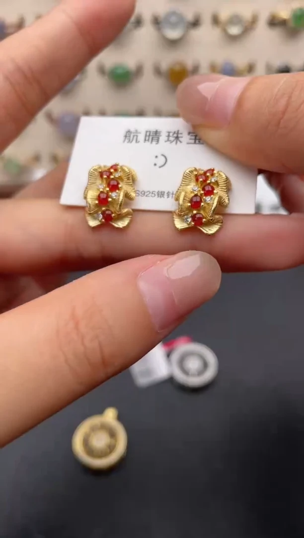 银S925镶嵌戒指翡翠一物一证一礼盒