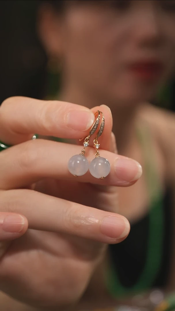 翡翠18K金镶嵌耳饰冰种翡翠圆珠耳饰