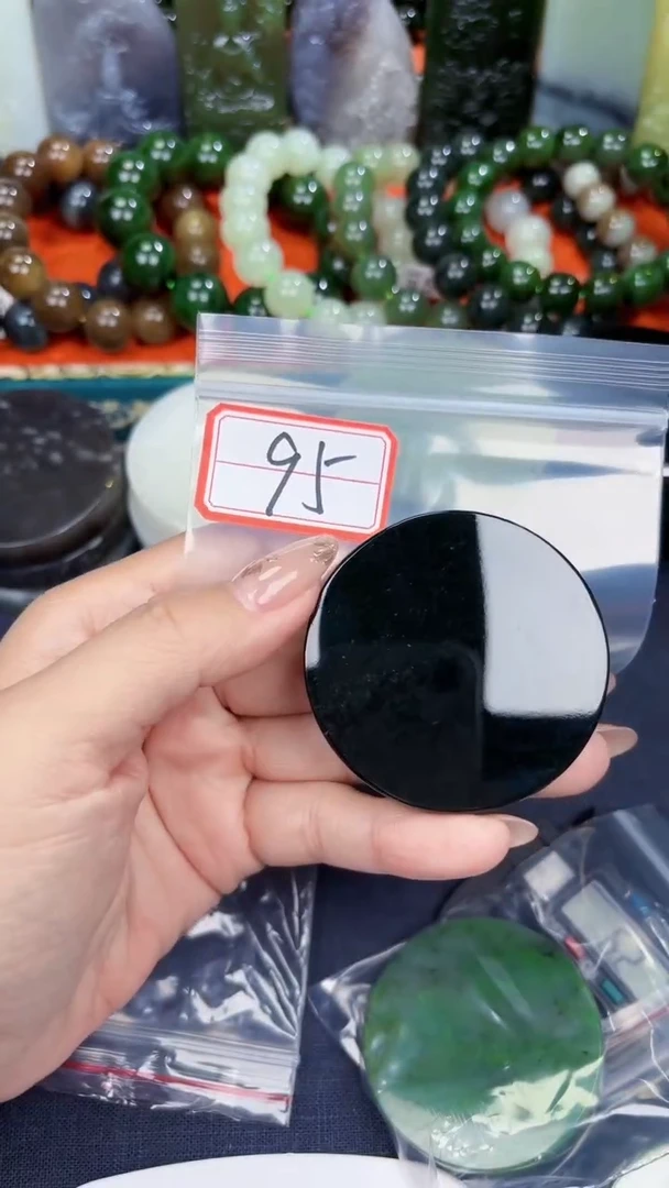 颈饰未镶嵌和田玉和田玉