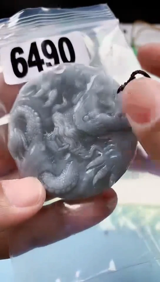 【闪购商品】翡翠挂件未镶嵌天然翡翠吊坠挂件