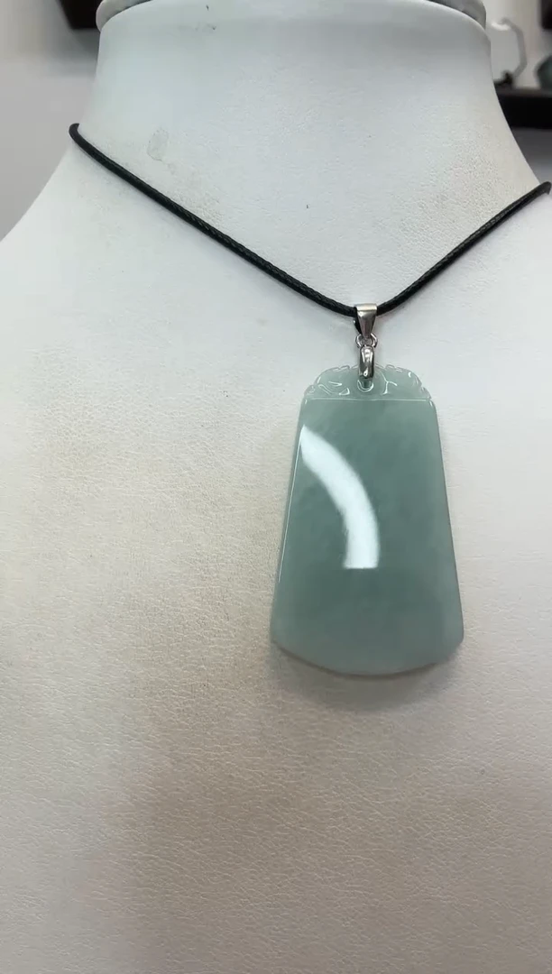 颈饰银S925镶嵌翡翠无事牌