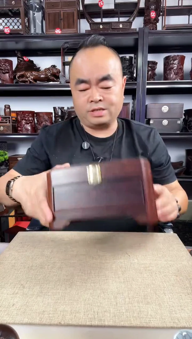 木382瑕疵老李红木工艺品