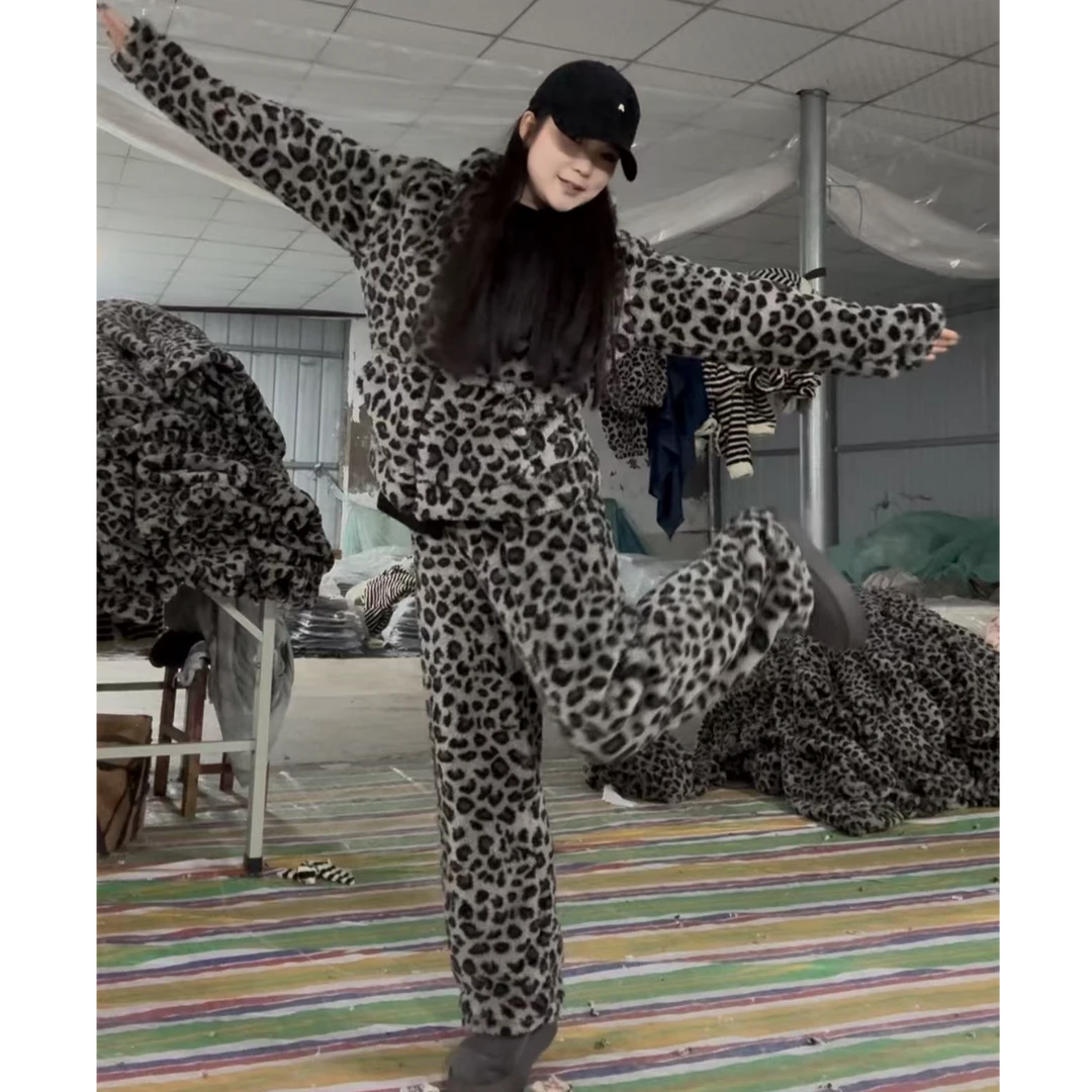 情侣保暖豹纹睡衣冬季印花宽松家居服套装时尚ins韩版睡衣