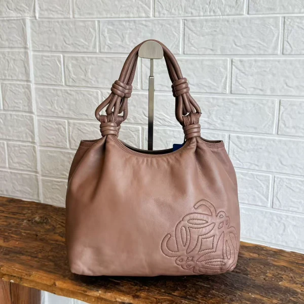 95新 LOEWE/罗意威 奶咖色napa皮托特包