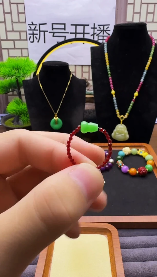 翡翠戒指14K金镶嵌J07