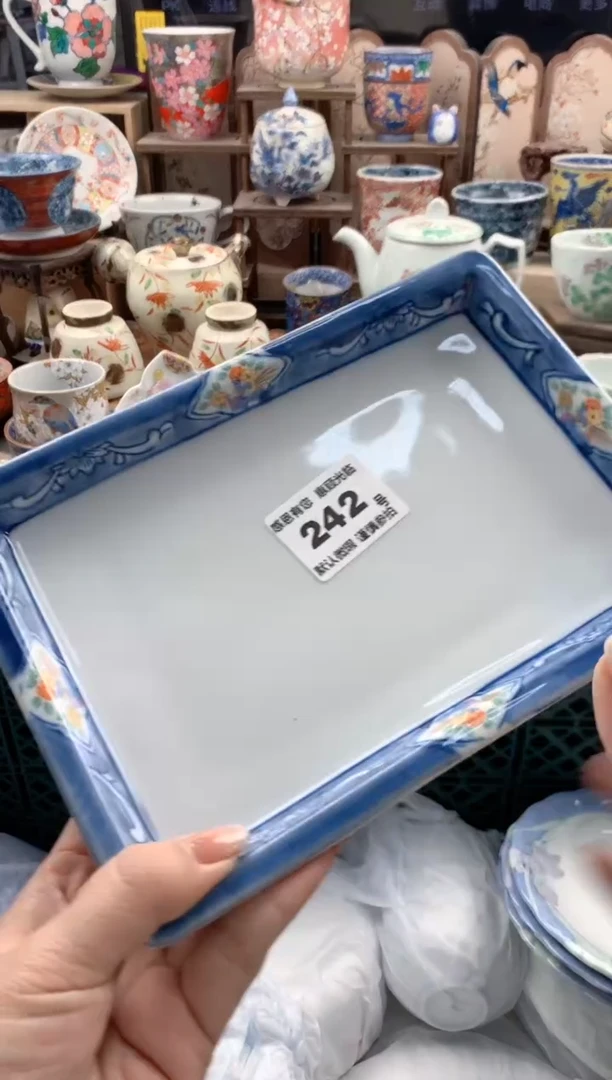 瓷片B**格242号九姑娘工艺品瓷器