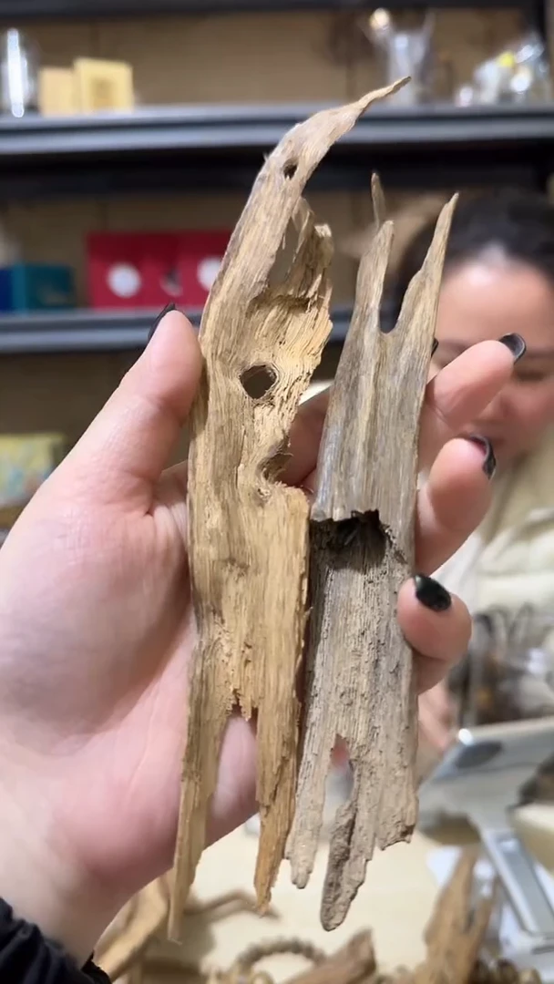 【闪购商品】沉香摆件56号海南尖峰岭野料12克+