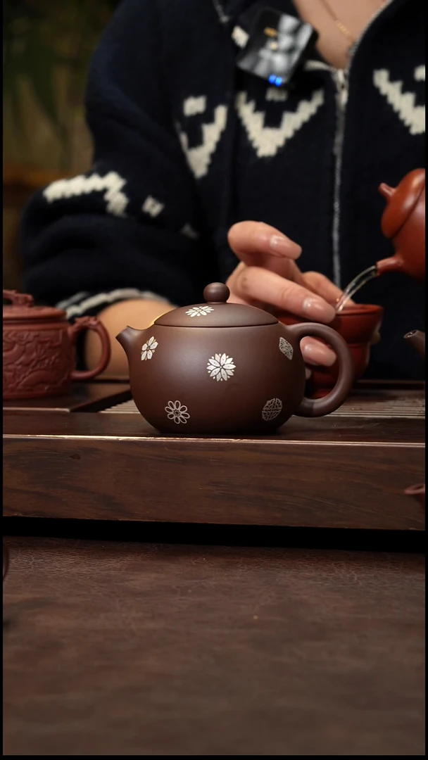 茶壶紫砂紫泥描银*西施180cc左右