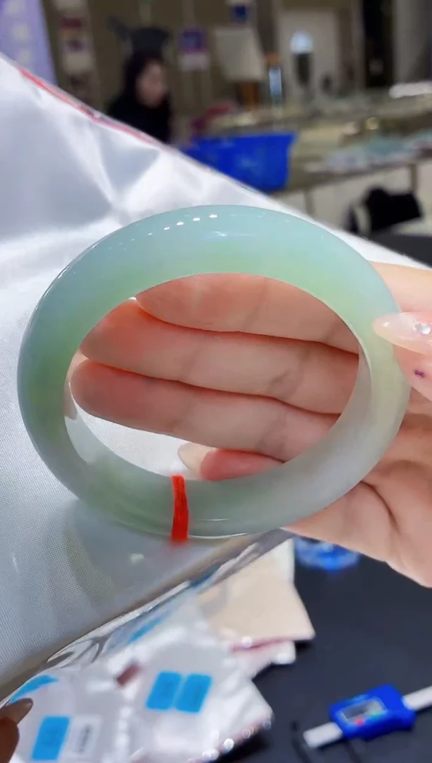 未镶嵌手镯翡翠翡翠手镯56